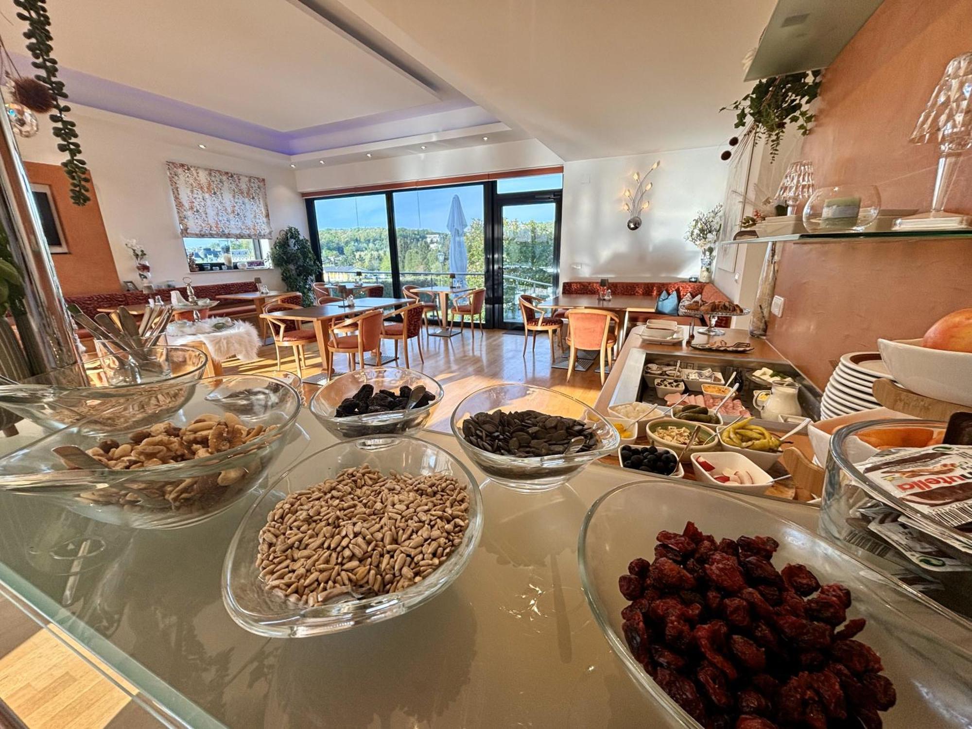 Martinihof - Bad Tatzmannsdorf Otel Dış mekan fotoğraf
